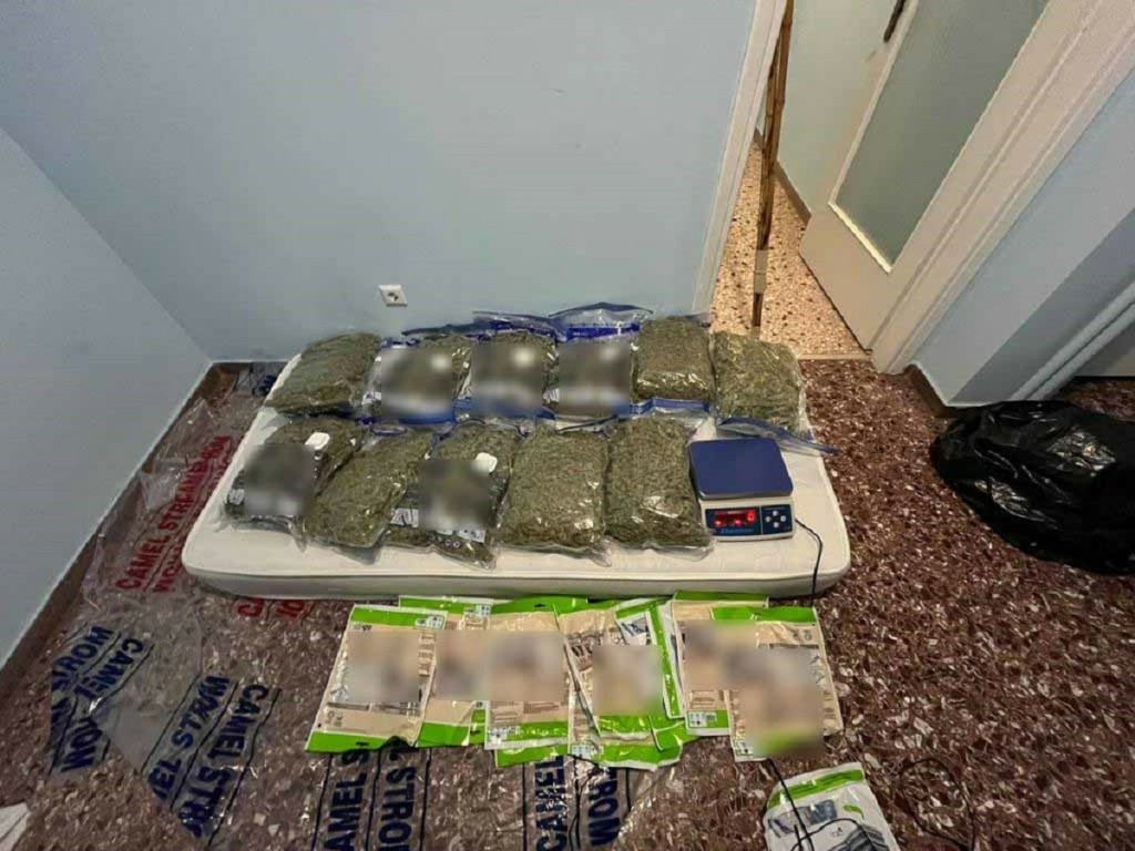 Στα «δίχτυα» της ΕΛΑΣ 35χρονος στην Κυψέλη για κατοχή και διακίνηση ναρκωτικών