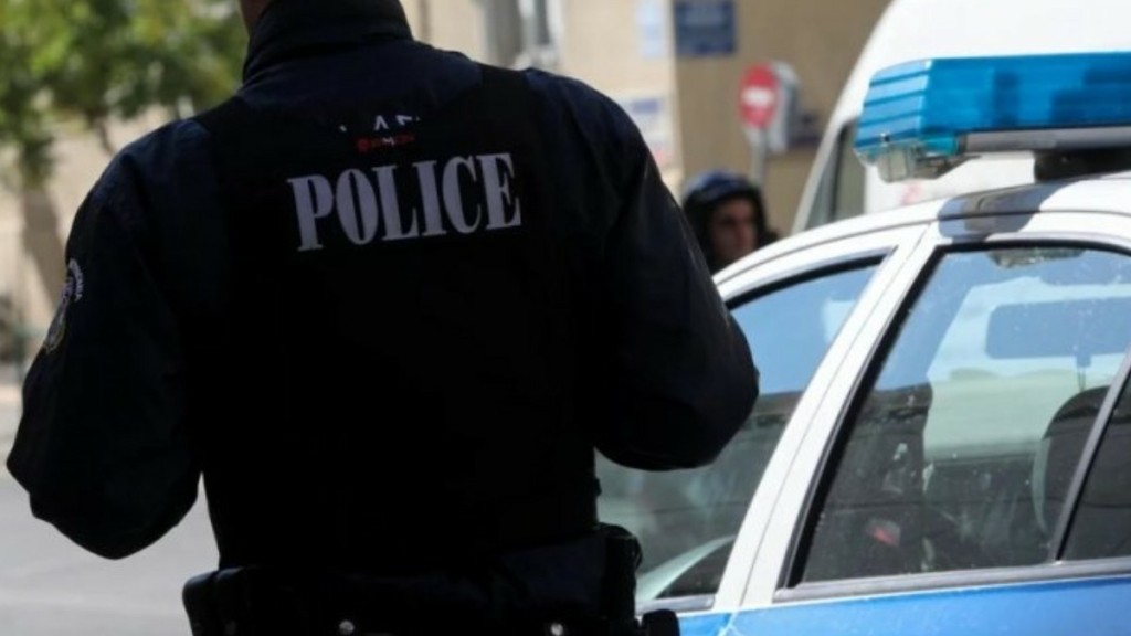Επιχείρηση των “Αδιάφθορων” στο τελωνείο Μαυροματίου – 13 συλλήψεις για εκβιασμούς και δωροδοκίες