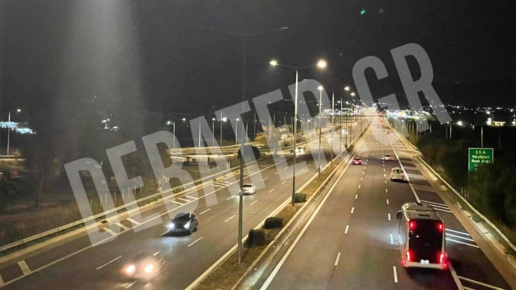 Θάνατος 17χρονου Ρομά: Διαμαρτυρία στην Εθνική Οδό – Ενισχύσεις ζητούν αστυνομικοί – Δείτε βίντεο