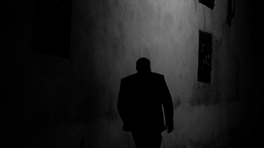 Τρόμος από επιθέσεις του «δράκου των Εξαρχείων» – Προσπάθησε να βιάσει 3 γυναίκες στη μέση του δρόμου