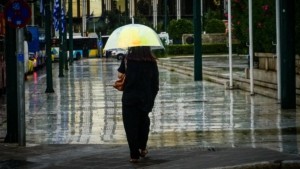 Κόντρα μετεωρολόγων για την κακοκαιρία – Εντείνονται τα φαινόμενα από το βράδυ  σύμφωνα με τον Κολυδά