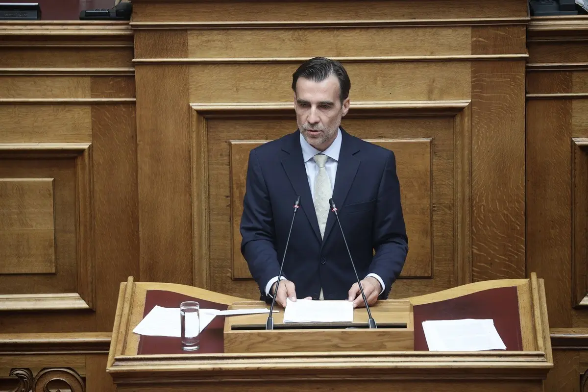 Χουρδάκης: Απάντησε στο τελεσίγραφο της Κωνσταντοπούλου – Δεν παραδίδει την έδρα
