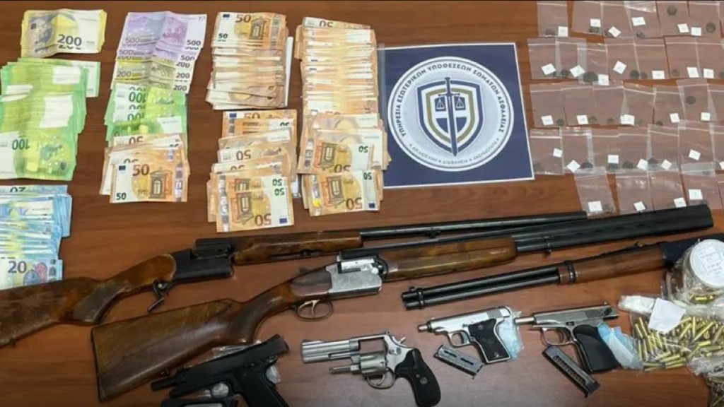 Εξαρθρώθηκαν από την ΕΛΑΣ δύο εγκληματικές ομάδες για απάτες σε βάρος του ελληνικού Δημοσίου