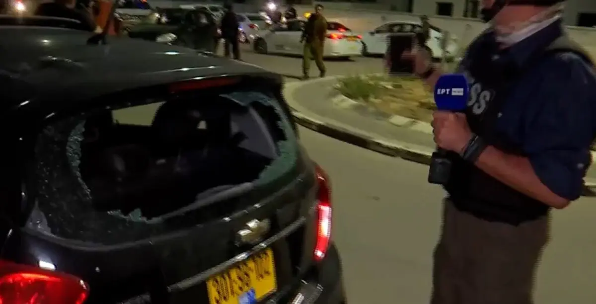 Ρουκέτα της Χαμάς έπεσε στο Σντερότ δίπλα σε Έλληνες δημοσιογράφους