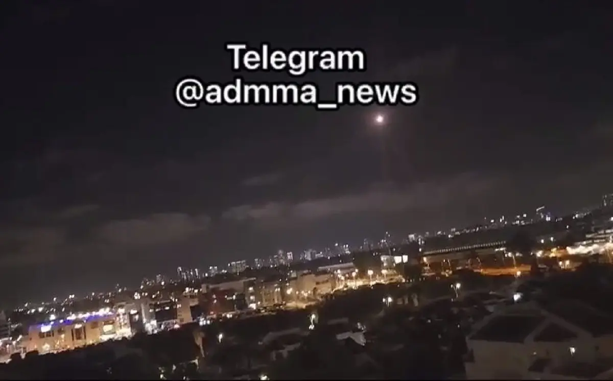 Σειρήνες για ρουκέτες ήχησαν στο Τελ Αβίβ και σε άλλες πόλεις στο κεντρικό Ισραήλ