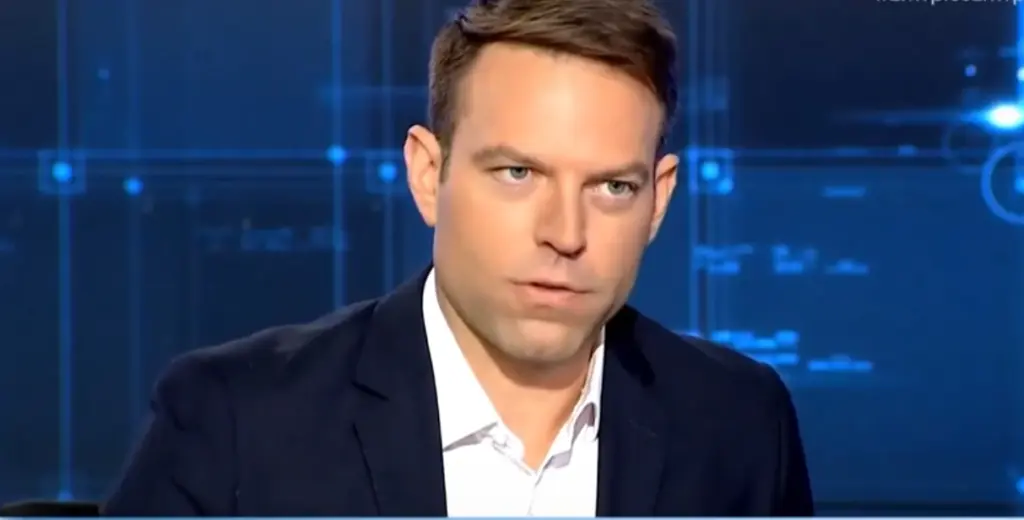 Στέφανος Κασσελάκης: “Είμαι απόλυτα αριστερός” – Νέο άνοιγμα στην ομάδα Αχτσιόγλου