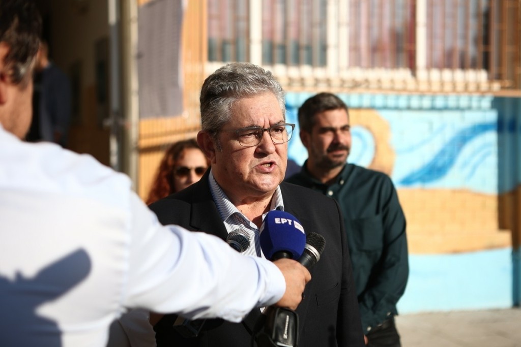 Πόθεν Έσχες: Αυτές είναι οι καταθέσεις του Δημήτρη Κουτσούμπα – Πόσα ακίνητα έχει στην κατοχή του