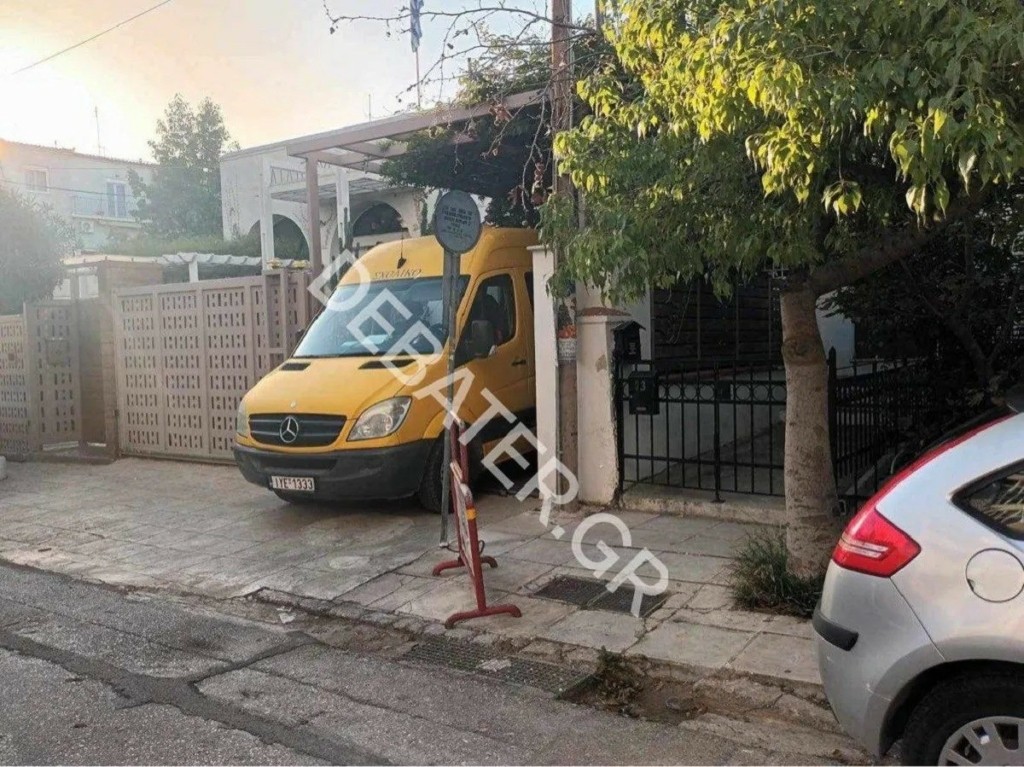Παλαιό Φάληρο: “Μίλησαν” τα δαχτυλικά αποτυπώματα σε καλάσνικοφ που βρέθηκε μέσα σε όχημα