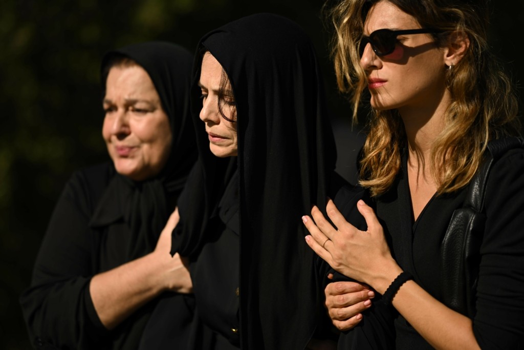 Σασμός (06-09/11): Η κηδεία του Νικηφόρου συγκλονίζει το χωριό