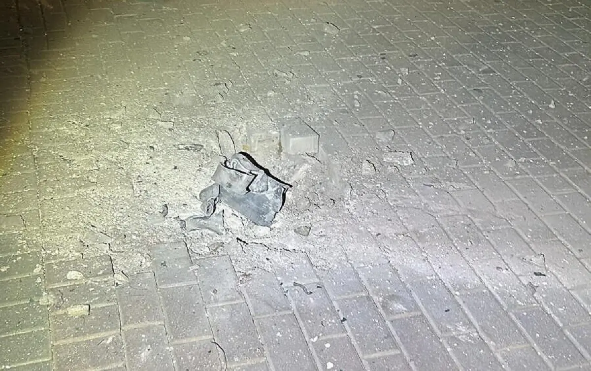 Νέο χτύπημα κοντά στα ελληνικά συνεργεία στην Σντερότ – Ρουκέτα χτύπησε κοντά σε δημοσιογράφους