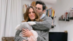 Μαίρη Συναντσάκη – Ίαν Στρατής: Νοσούν με covid – Κόλλησε και η κόρη τους