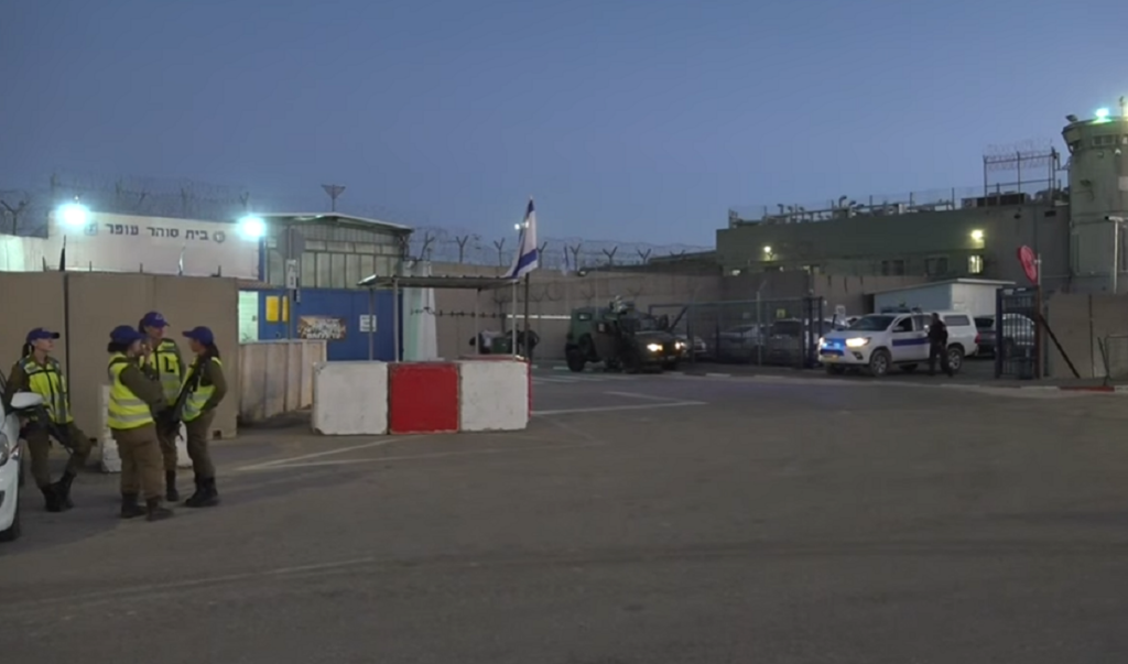 Αφέθηκε ελεύθερη από την Χαμάς η πρώτη ομάδα ισραηλινών ομήρων