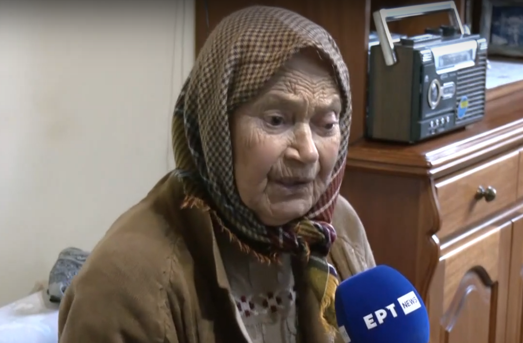 Επικοινωνία Μητσοτάκη με τη συνταξιούχο από το Μεσολόγγι που έκανε δωρεά ασθενοφόρου – Το «ευχαριστώ» του πρωθυπουργού
