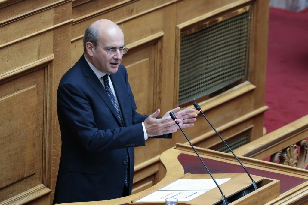 Αυτές είναι οι δέκα αλλαγές που φέρνει το φορολογικό νομοσχέδιο – Το μήνυμα Χατζηδάκη