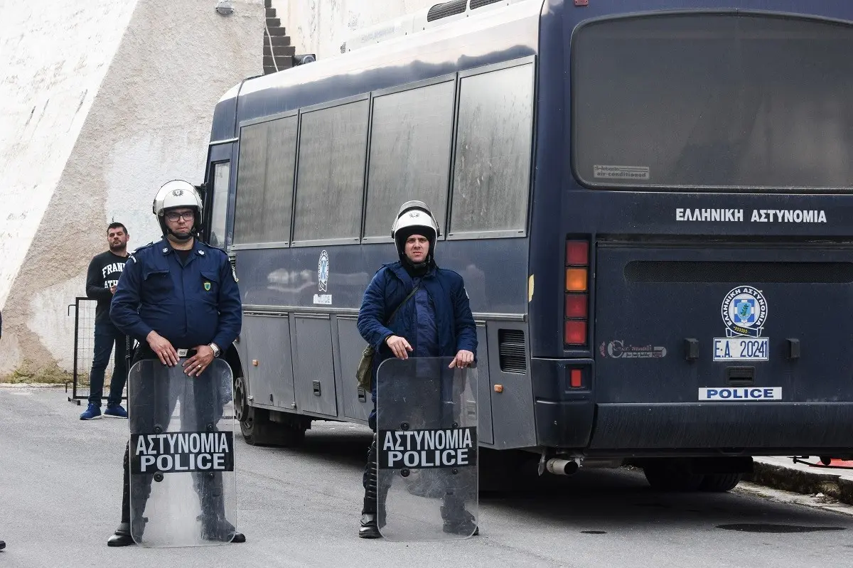 Ειδική αποζημίωση στους αστυνομικούς στα μέτρα ασφαλείας αθλητικών αγώνων