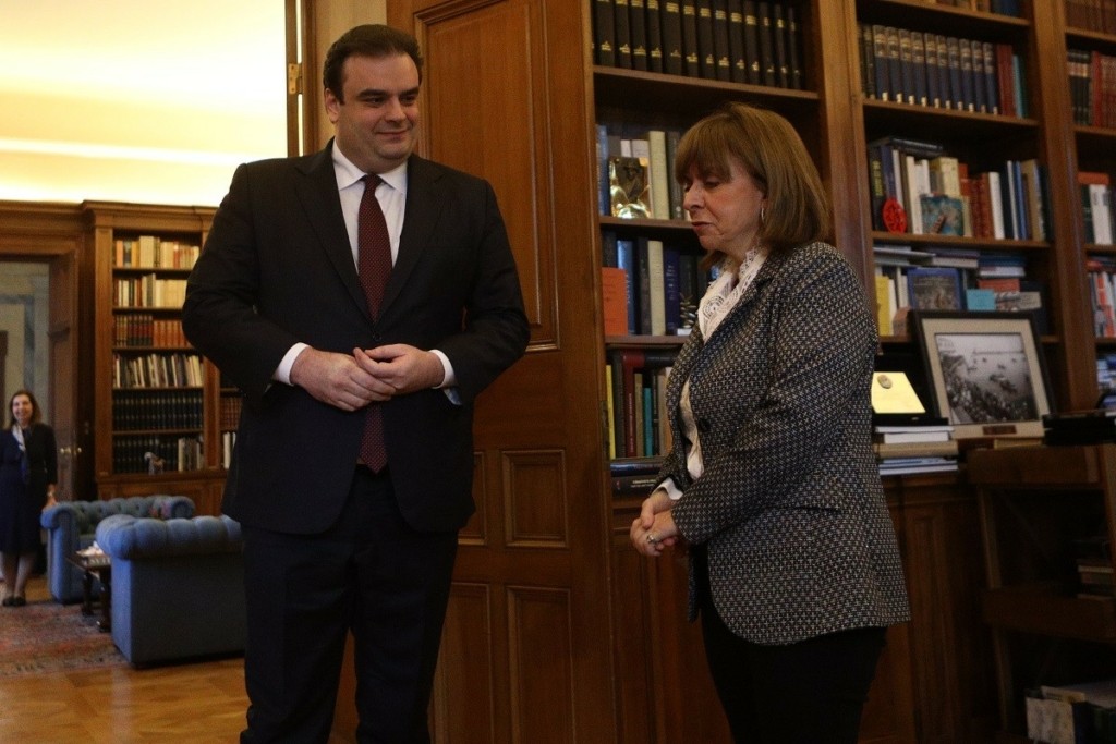 Συναντήθηκε με την Σακελλαροπούλου ο Πιερρακάκης