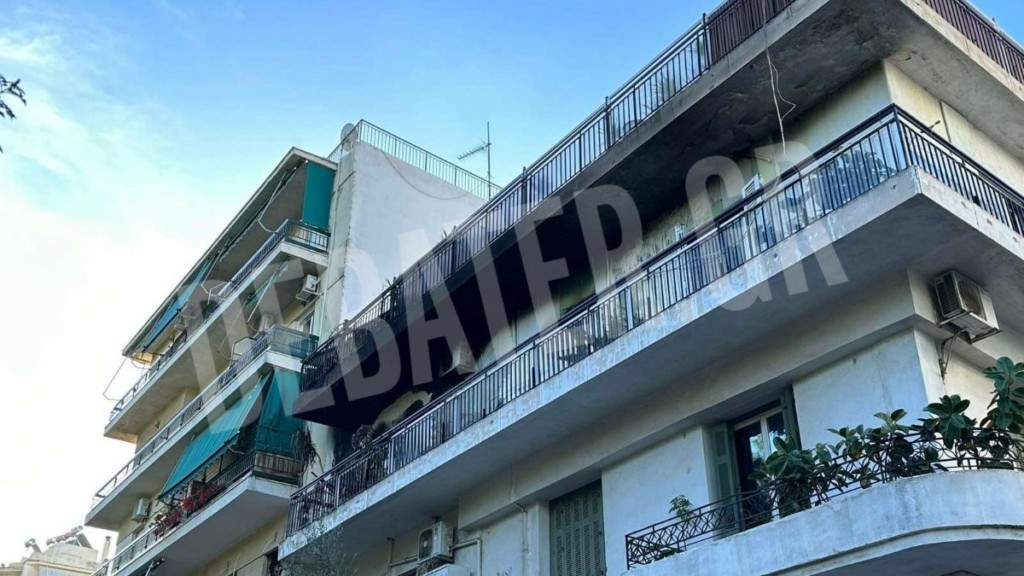 Στις φλόγες διαμέρισμα στον Βύρωνα