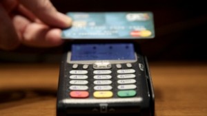 Παράταση στο σχέδιο για πληρωμές μέσω IRIS σε επιχειρήσεις – Από 1η Δεκεμβρίου η υποχρεωτικότητα του μέτρου