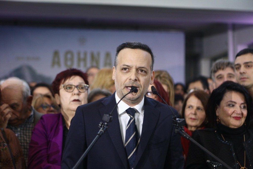 Ορκίστηκε ο Χάρης Δούκας – Ποιοί έδωσαν το παρών (Pics)