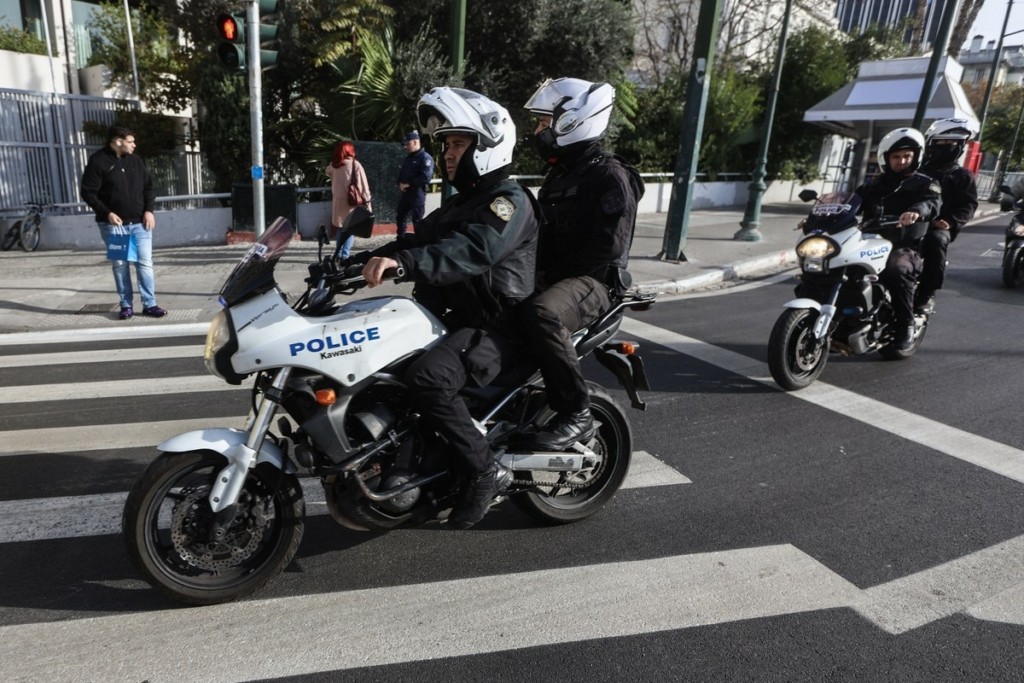 Επίσκεψη Ερντογάν: 47 άδειες οπλοφορίας χορηγήθηκαν σε Τούρκους – Οι περισσότερες για τον Τούρκο πρόεδρο