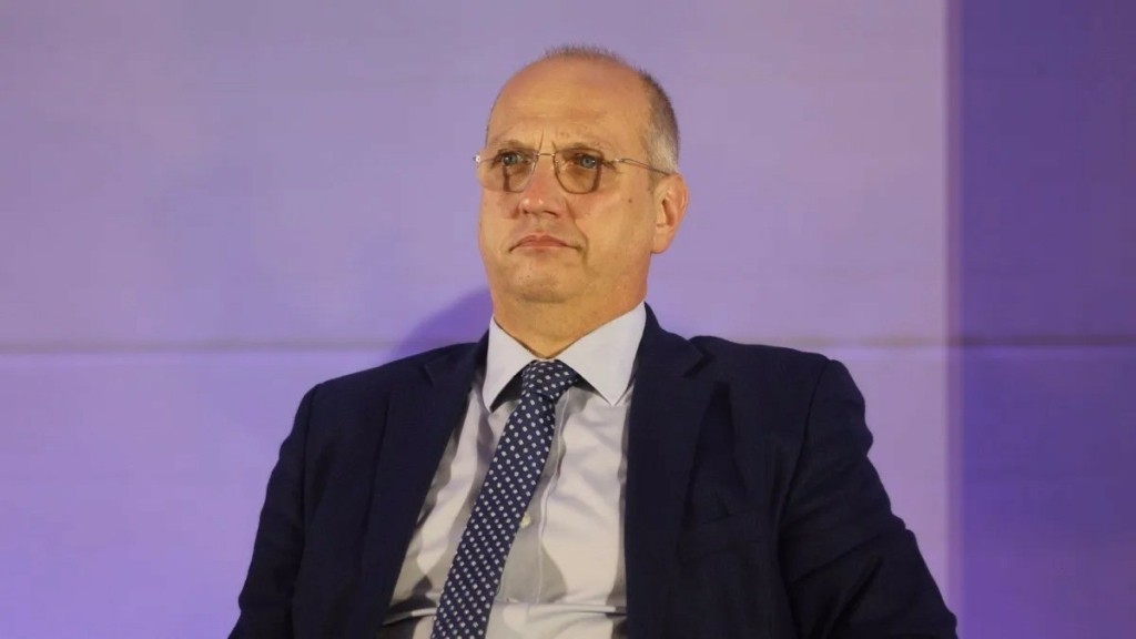Οικονόμου για τον θάνατο του αστυνομικού στου Ρέντη: «Πάλεψε ηρωικά στην εντατική αλλά δεν άντεξε»