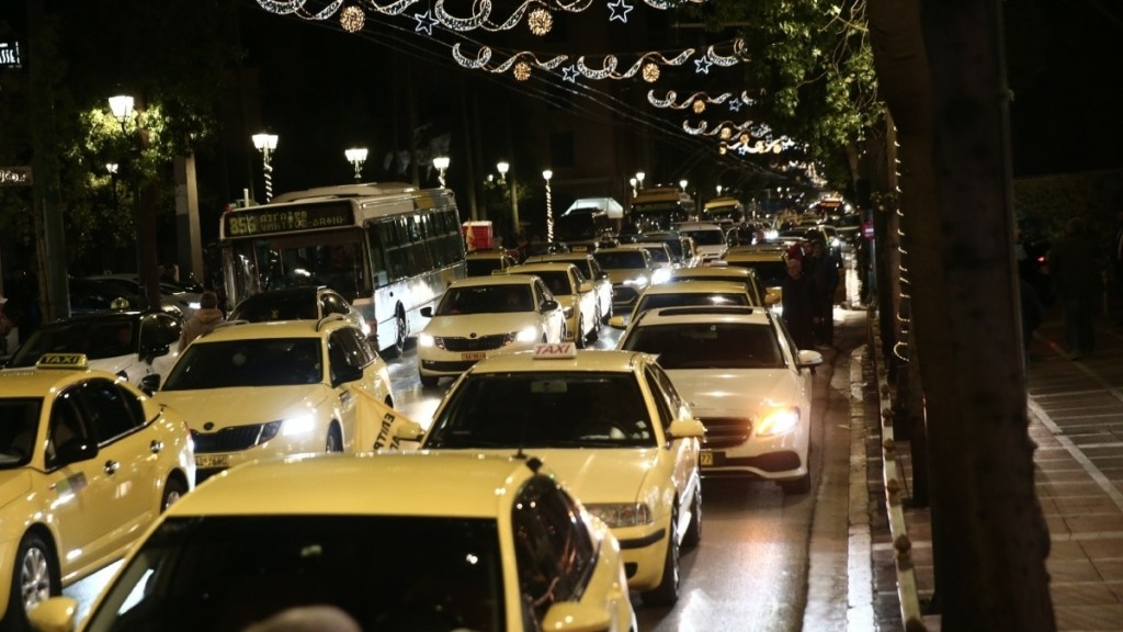 Πορεία οδηγών ταξί στο κέντρο της Αθήνας