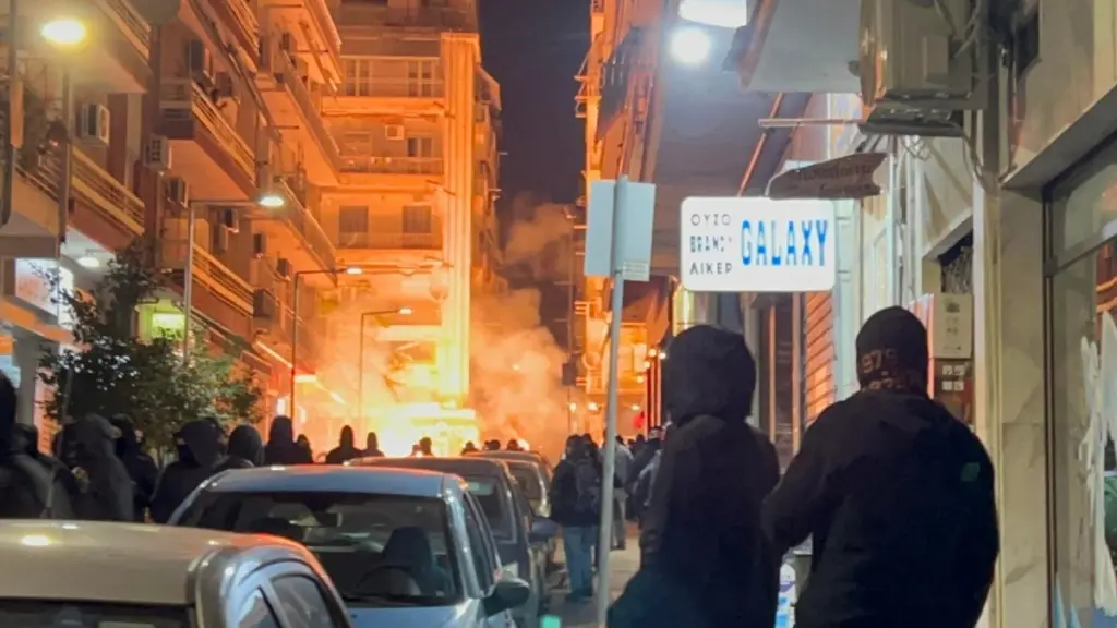Θεσσαλονίκη: Επεισόδια και μολότοφ μετά το τέλος της πορείας Γρηγορόπουλου