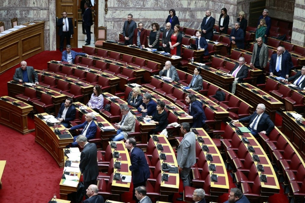 Υπερψηφίστηκε κατά πλειοψηφία στη Βουλή η αναδιάρθρωση της Πολιτικής Προστασίας