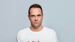 Μέμος Μπεγνής: Οι αναμνήσεις από το «Μη μου λες αντίο» – «Οι Έλληνες μουσουλμάνοι μας υποδέχονταν στα σπίτια τους»