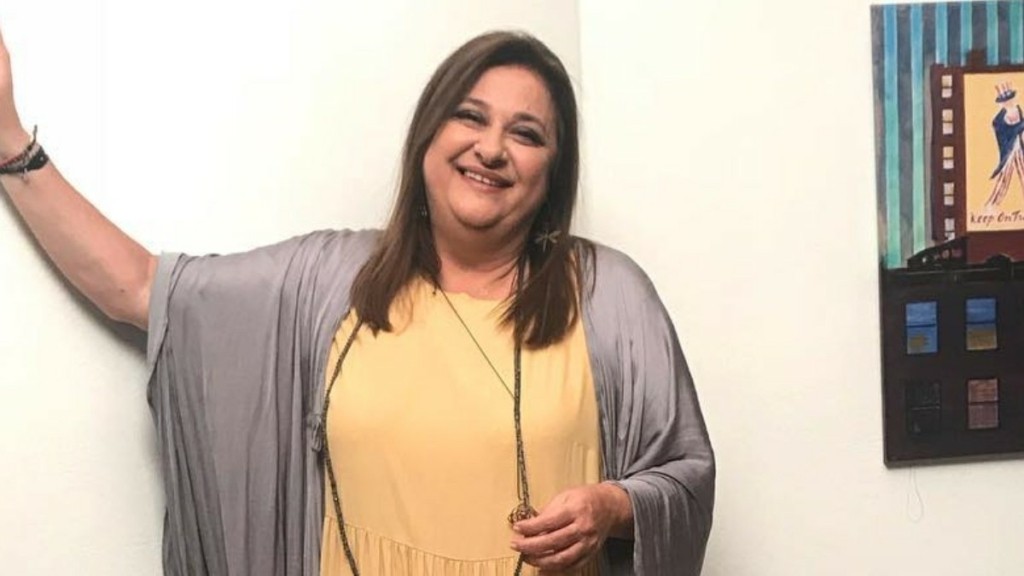 Ελισάβετ Κωνσταντινίδου – Ποιος είναι ο πρώτος άγνωστος γάμος της πριν τον Ταξιάρχη Χάνο (vid)