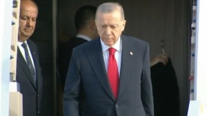 Ερντογάν: «Η Τουρκία γράφει ιστορία στον τομέα της αμυντικής βιομηχανίας»