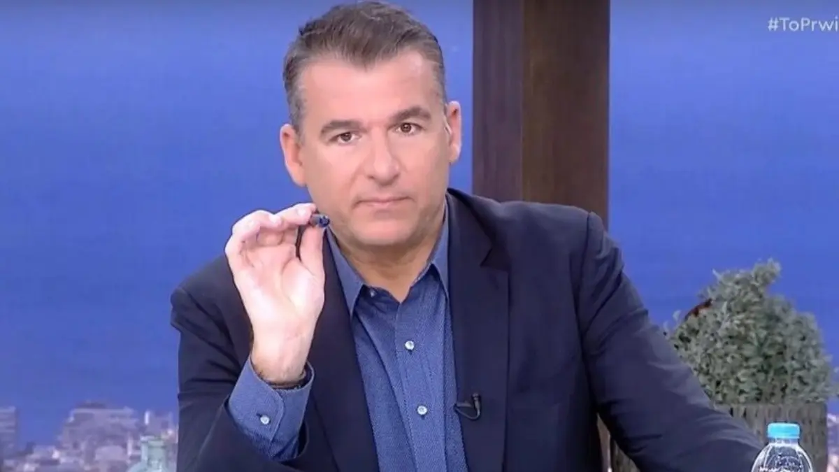 Γιώργος Λιάγκας: Το ξέσπασμα για τη φωτογραφία του Βασίλη Καρρά μέσα από το νοσοκομείο – «Κοιμάστε ήσυχοι το βράδυ;»