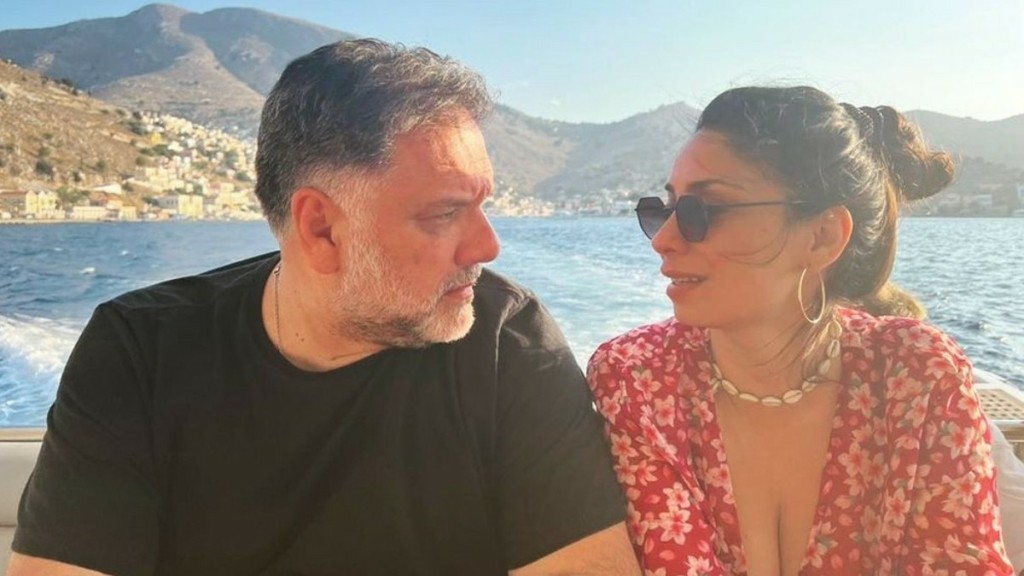 Γρηγόρης Αρναούτογλου: Η αφιέρωση της συντρόφου του στο πάρτυ γενεθλίων του (vid)