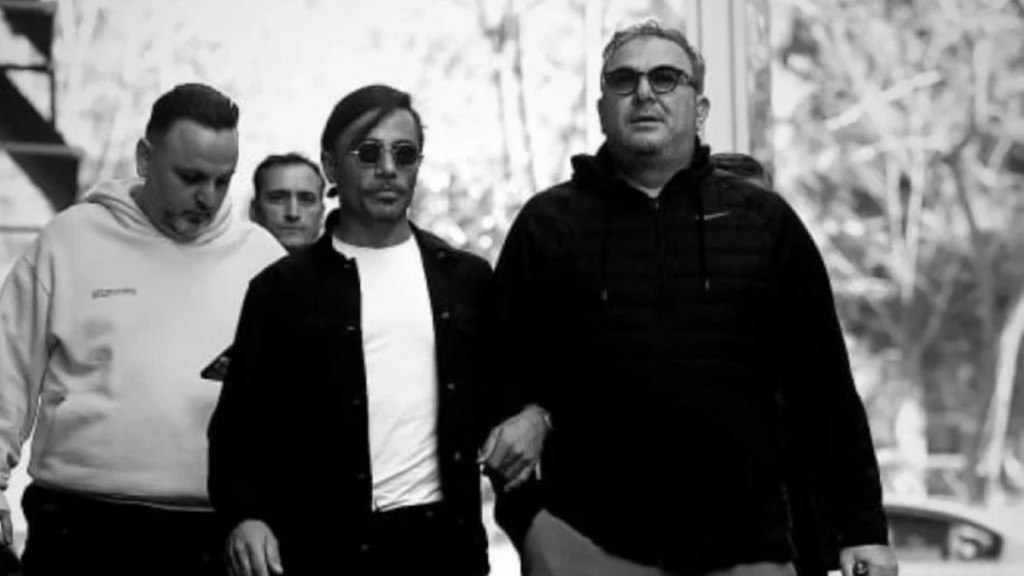 Νουσρέτ: Άνοιξε νέο εστιατόριο με ελληνική κουζίνα στην Κωνσταντινούπολη – Ο Αντώνης Ρέμος τραγούδησε στα εγκαίνια
