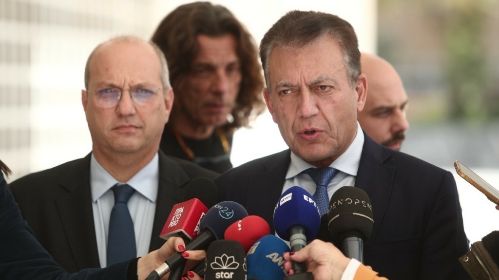 Οπαδική βία: Λίστα με 200 χούλιγκαν παρέδωσαν στην εισαγγελία του Αρείου Πάγου Βρούτσης και Οικονόμου – Τι ζητούν