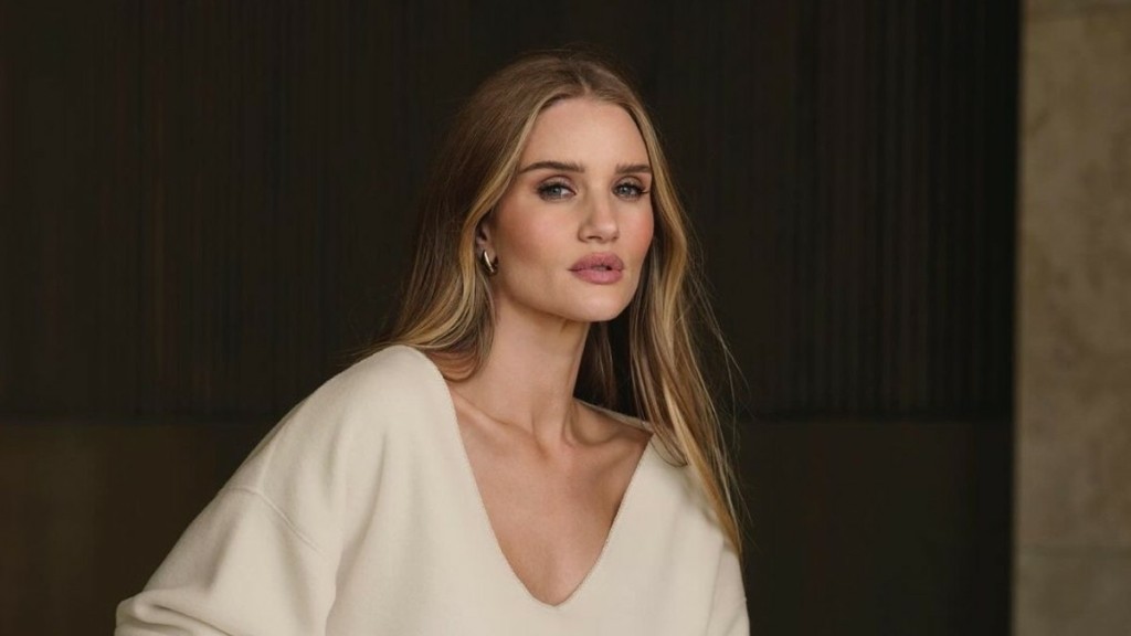 Rosie Huntington-Whiteley: Αποκάλυψε πώς έχασε όλες τις βλεφαρίδες της στα γυρίσματα ταινίας