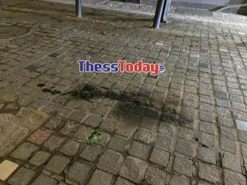 Θεσσαλονίκη: Μολότοφ στο Τουρκικό Προξενείο – Κυνηγητό στους δρόμους