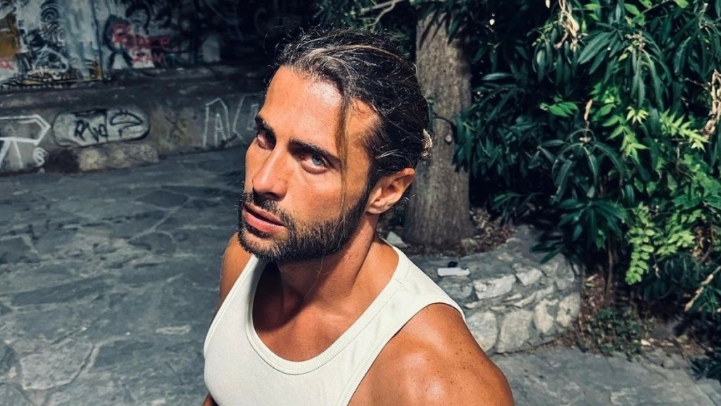 Αυτή είναι η νέα 28χρονη καλλονή σύντροφός του Κωνσταντίνου Βασάλου (pics)