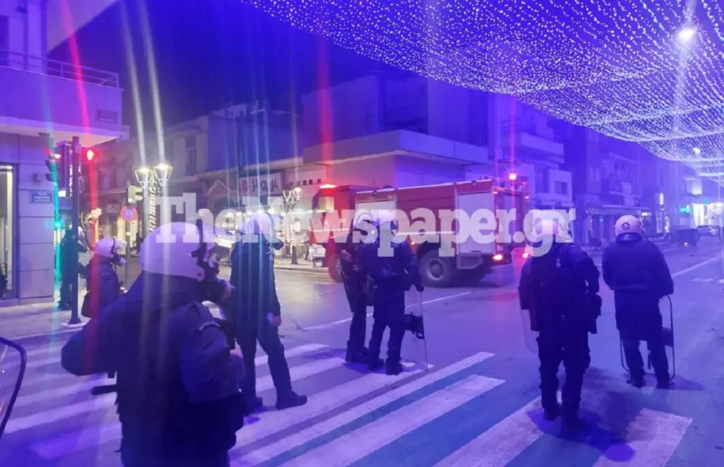 Βόλος: Επεισόδια και μολότοφ στην πορεία για τον Γρηγορόπουλο