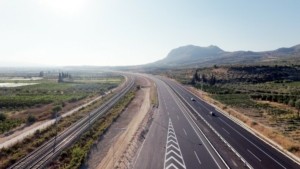 Δείτε που έχουν τοποθετηθεί ραντάρ ταχύτητας στην εθνική οδό (Βίντεο)