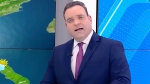 Η απάντηση Μαρουσάκη σε Τσατραφύλλια για την… πολική στρακαστρούκα: “Μην επιτρέπετε σε κανέναν να σας οδηγήσει στον βούρκο”