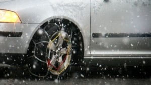 Λάρισα: Υποχρεωτικός εφοδιασμός των οχημάτων με αντιολισθητικές αλυσίδες ή άλλα ανάλογα μέσα