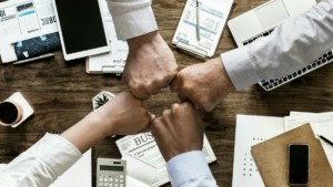 Αύξηση 9,1% στις ενάρξεις λειτουργίας επιχειρήσεων το α’ τρίμηνο του 2026 – Ποιος βιομηχανικός τομέας παρουσίασε την μεγαλύτερη ανάπτυξη