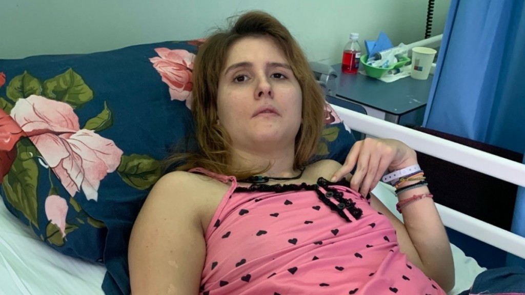 Μυρτώ της Πάρου: Ξεσπά η μητέρα της – “Πρέπει να έχεις κουράγιο να συνεχίζεις γιατί αντέχεις… Μέχρι να σπάσεις”