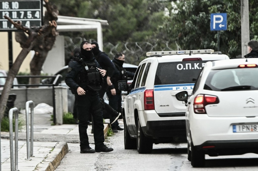 Greek Mafia: Στον ανακριτή οι εκτελεστές Ρουμπέτη και Σκαφτούρου – Απολογούνται για 9 κακουργήματα