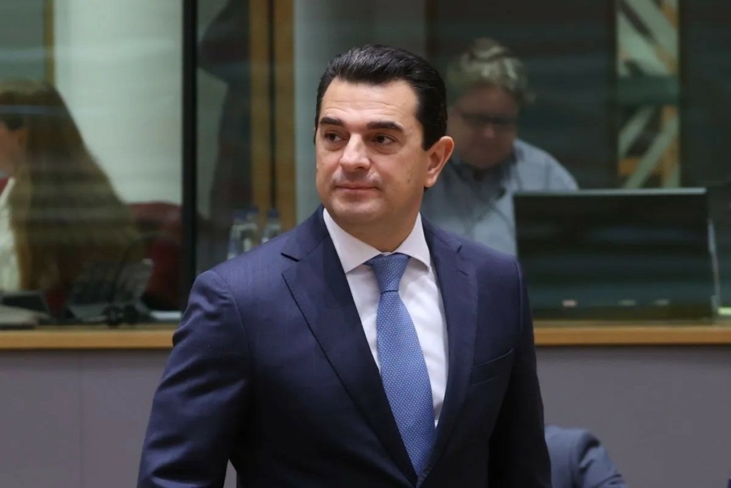 Σκρέκας: Αποκλιμακώνονται σταδιακά οι τιμές των τροφίμων -Σαρωτικοί έλεγχοι σε θαλασσινά και αλιεύματα