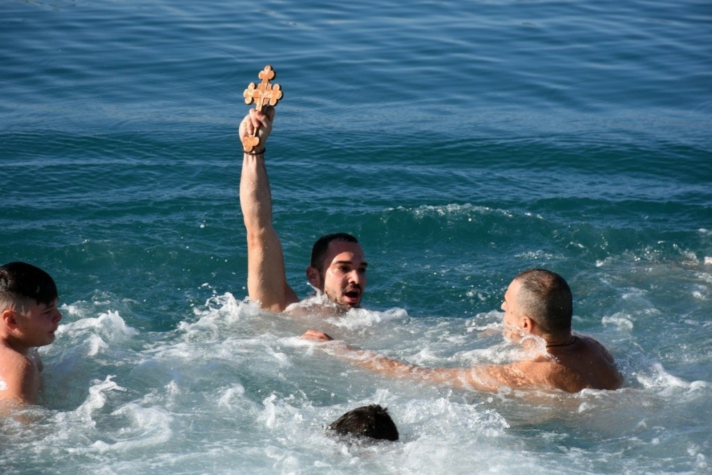 Θεοφάνια ή Θεοφάνεια; Ο Γιώργος Μπαμπινιώτης απαντά στο ορθογραφικό δίλημμα