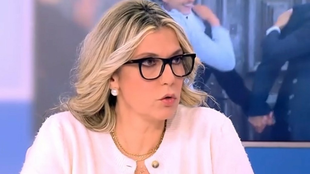 Άννα Καραμανλή: «Δεν θα ψηφίσω τον γάμο ομόφυλων ζευγαριών γιατί επιφέρει τεκνοθεσία»