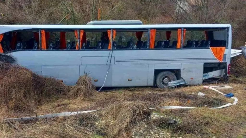 Βουλγαρία: Σύγκρουση τουριστικού λεωφορείου με φορτηγό – 8 Έλληνες τραυματίες