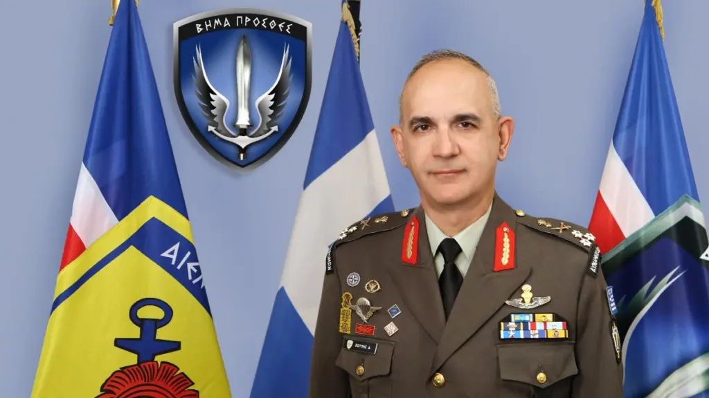 Αρχηγός ΓΕΕΘΑ ενόψει 25ης Μαρτίου: “Το έμψυχο δυναμικό των Ενόπλων Δυνάμεων ο κορυφαίος πολλαπλασιαστής ισχύος της πατρίδας”